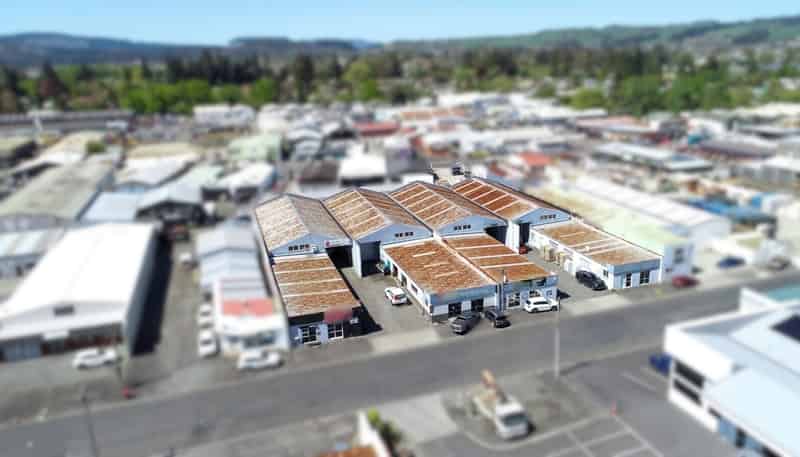 74-80 Tallyho Street and 77 Riri Street, Mangakakahi