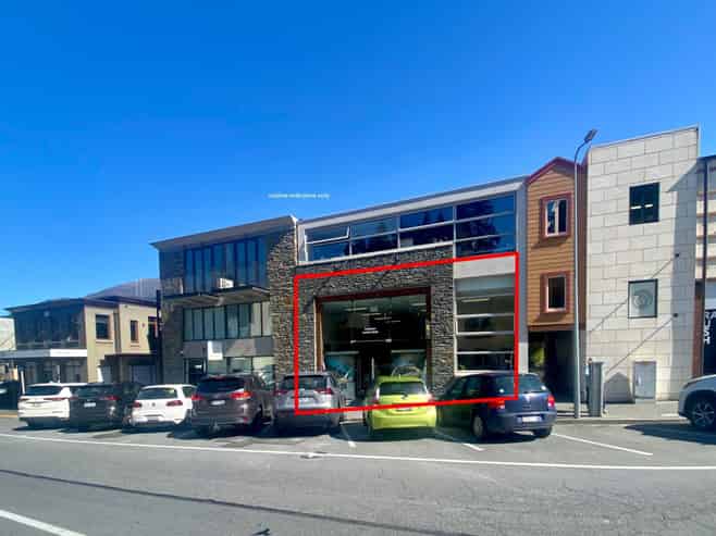 High Stud, Big Frontage - Queenstown CBD