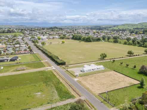 41 Svenson Road, Waipukurau