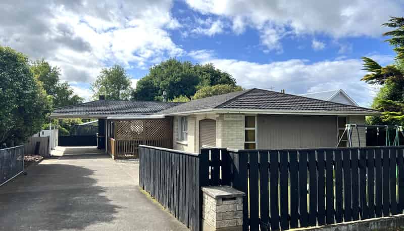 24 Guy Street, Dannevirke