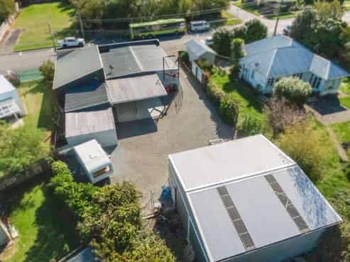 6 Wakefield Street, Featherston