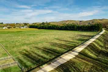 2460 State Highway 2, Waipukurau
