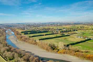 2460 State Highway 2, Waipukurau