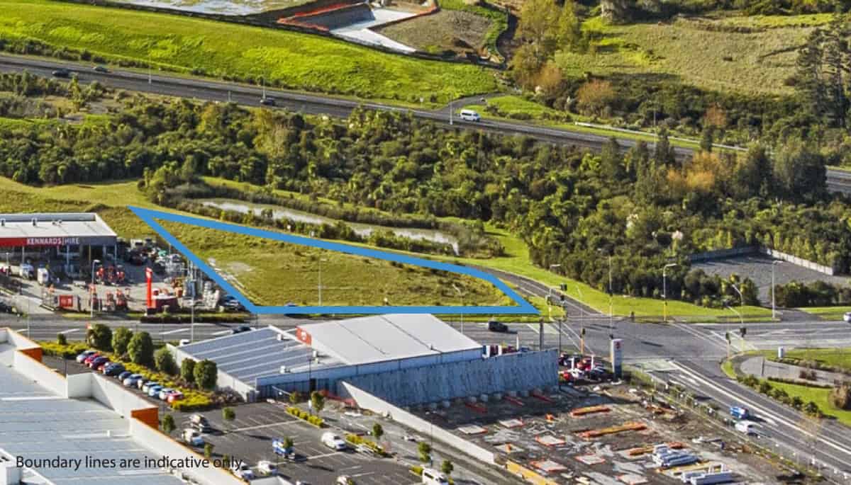 For lease 18 Northside Drive, Westgate realestate.co.nz