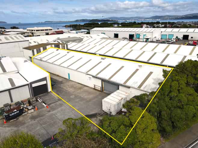 Large Clear Span Warehouse