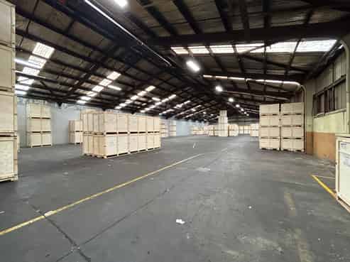 Large Clear Span Warehouse