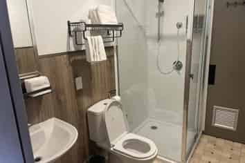 Newly Converted FHGC Motel in Central Manukau City