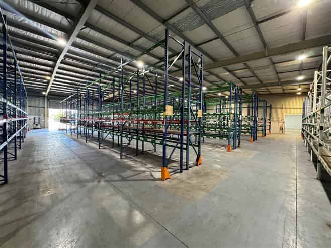 Multi-purpose Warehouse in sought after Location