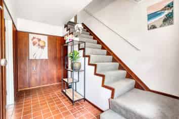 2/11 Marydale Drive, Mount Roskill