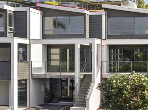 Passive investment with panoramic views!