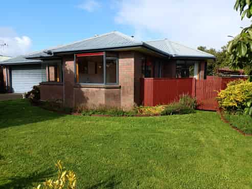 8 Archer Place, Carters Beach