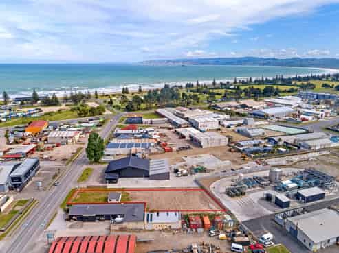 Prime industrial canvas