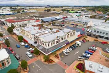 Three tenancies, development options