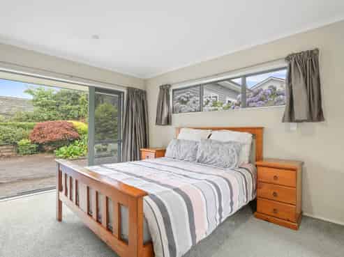 44 Warwick Drive, Lynmore