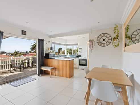 8 Lismore Street, Strandon
