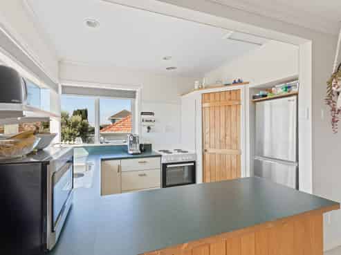 8 Lismore Street, Strandon