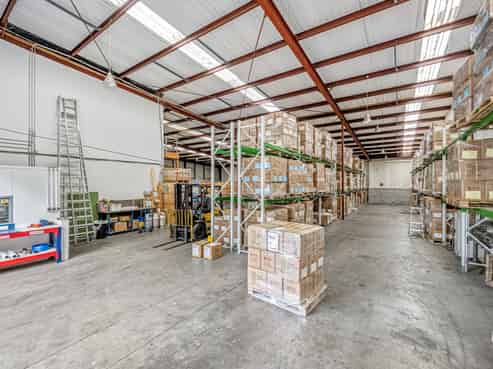 Large Mt Eden landholding with income