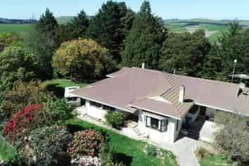 863 Airedale Road, Airedale