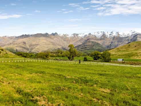 Lot  6 Luggate-Cromwell Road, Mount Pisa