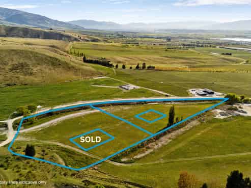Lot  6 Luggate-Cromwell Road, Mount Pisa