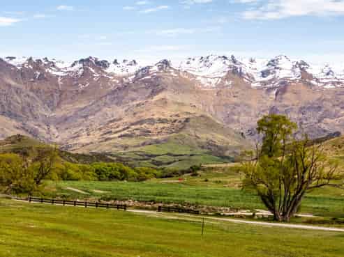 Lot  6 Luggate-Cromwell Road, Mount Pisa