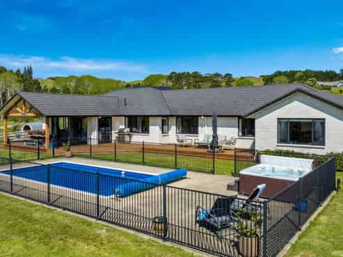 265 Fletcher Road, Waimauku