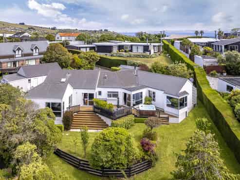 71 Taylors Mistake Road, Scarborough