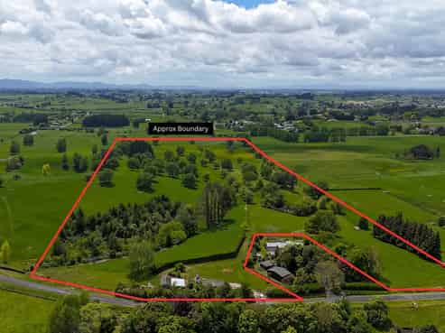 76 Fletcher Road, Ngahinapouri