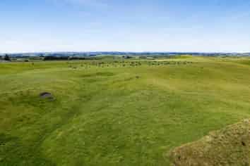698 Manawapou Road, Hawera