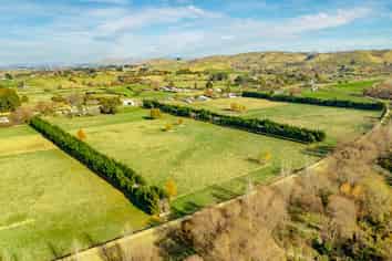 2450 State Highway 2, Waipukurau