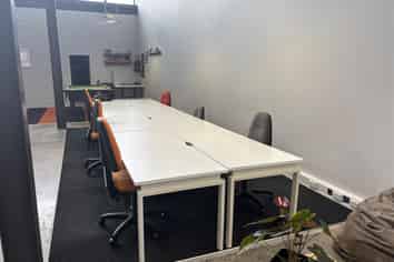 Funky Frankton Co-Hab Space