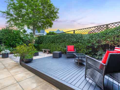 2/58 Saint Johns Road, Saint Johns