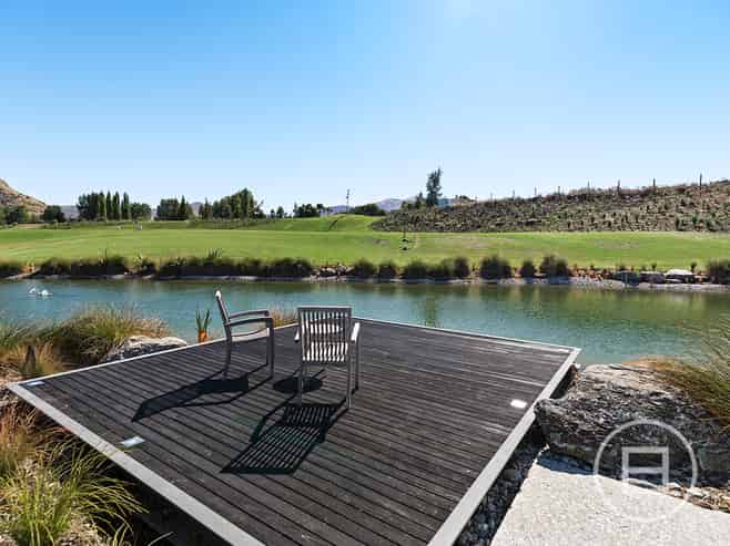 8 Kahiwi Drive, Lower Shotover