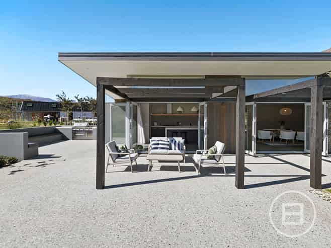 8 Kahiwi Drive, Lower Shotover
