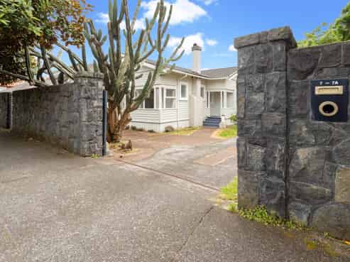 7-7A Rangiatea Road, Epsom