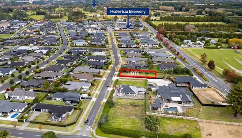 10 Jelas Drive, Riverhead