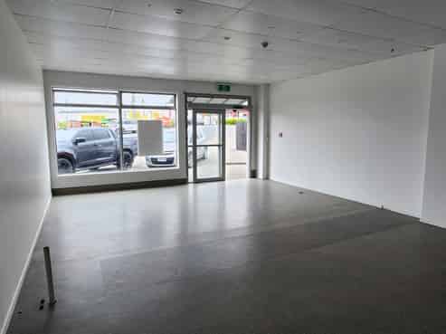 50.5sqm Retail - Silverdale industrial location