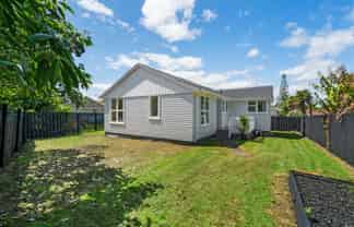 10b Frank Hewitt Street, Pukekohe