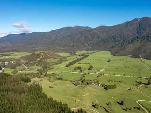 383 Aorere Valley Road, Bainham