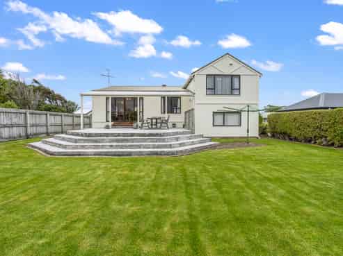 36 Avenal Street, Avenal