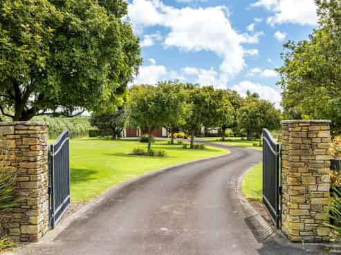 246 Lewis Road, Karaka
