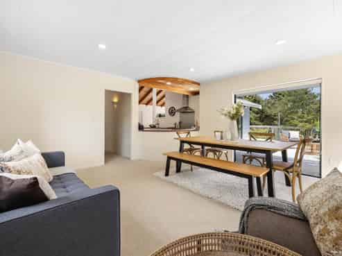 42 Mahurangi East Road, Snells Beach