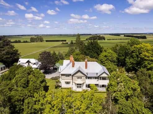 720 Sleemans Road, Windwhistle