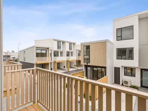 5 Kamahi Place, Paraparaumu
