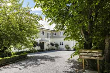 Gunyah Estate - History, Grandeur and Distinction