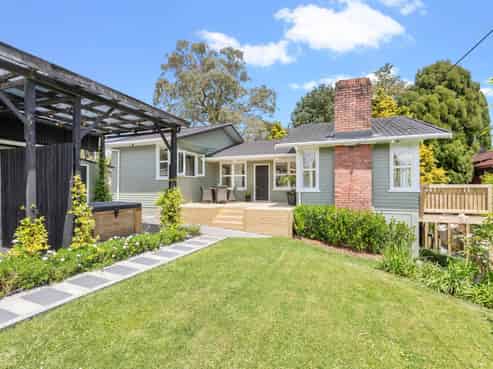5 Alison Avenue, Herald Island