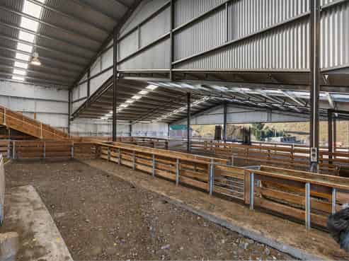 9101 Hyde-Middlemarch Road, Middlemarch