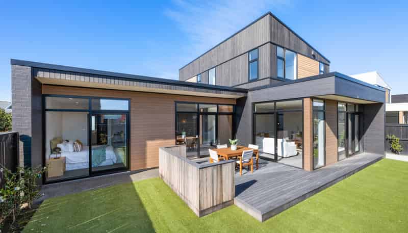 27 Blackmore Place, Springlands