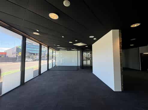 High-profile & Full Fit-out