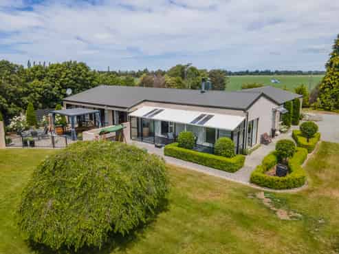 231 Divan Road, Levels